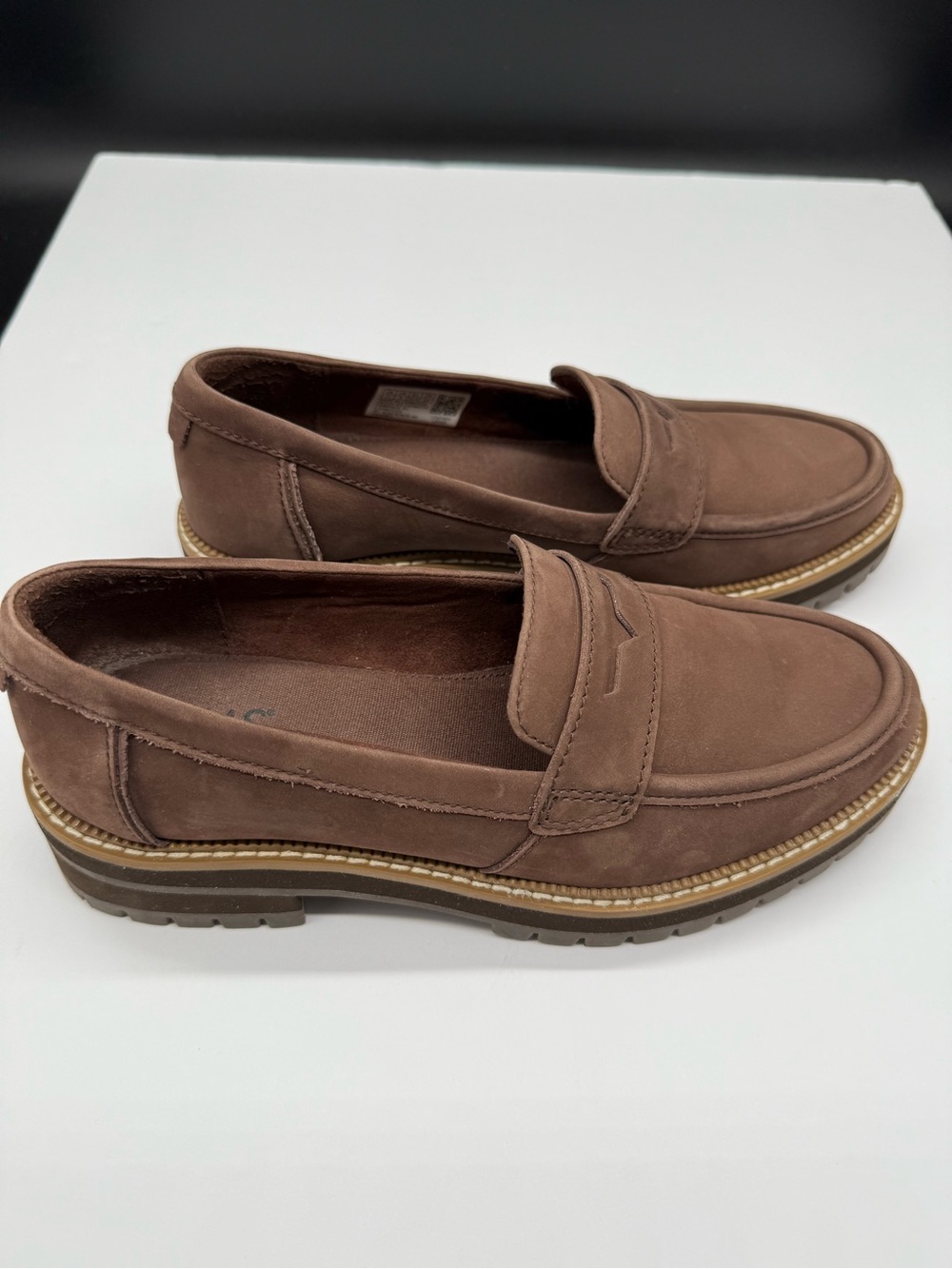 Toms Brown Nubuck Loafers with Lug Sole - Picture 7 of 9